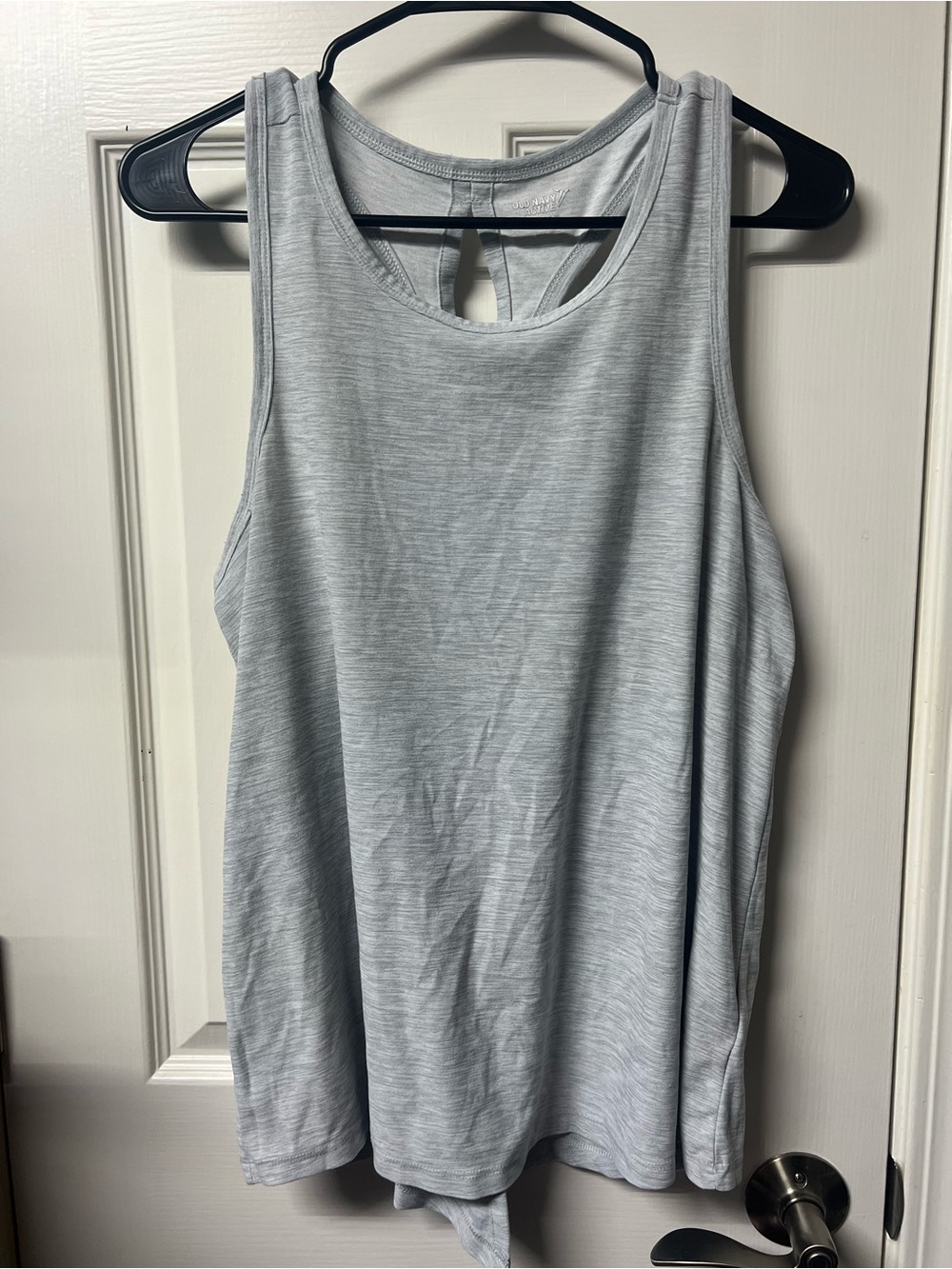 Old Navy Light Gray Women's Sleeveless Tank Top